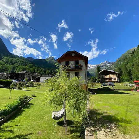 Bed and Breakfast L'Aria Di Casa Alagna Valsesia Exterior foto