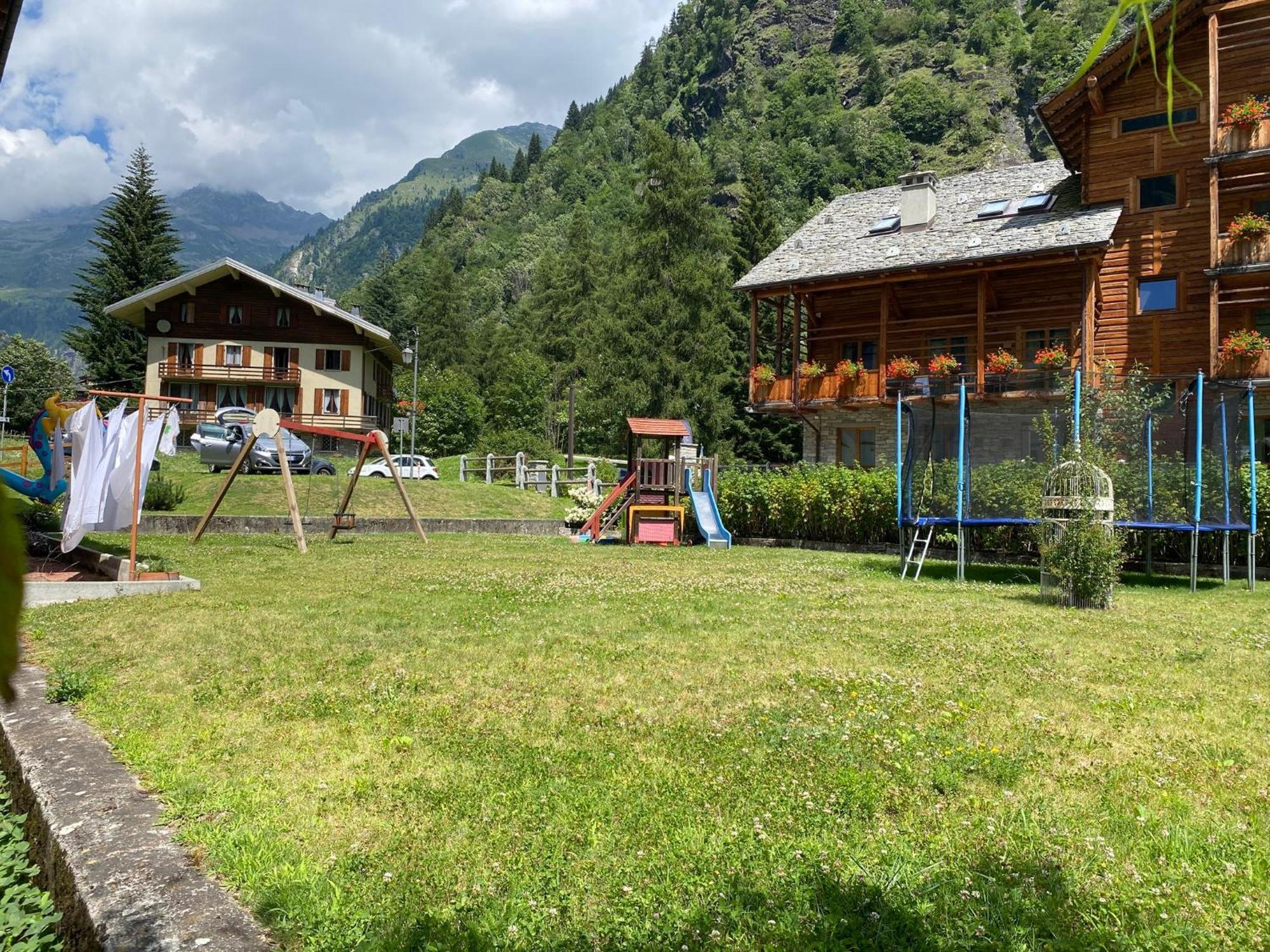 L'aria Di Casa Bed & Breakfast *